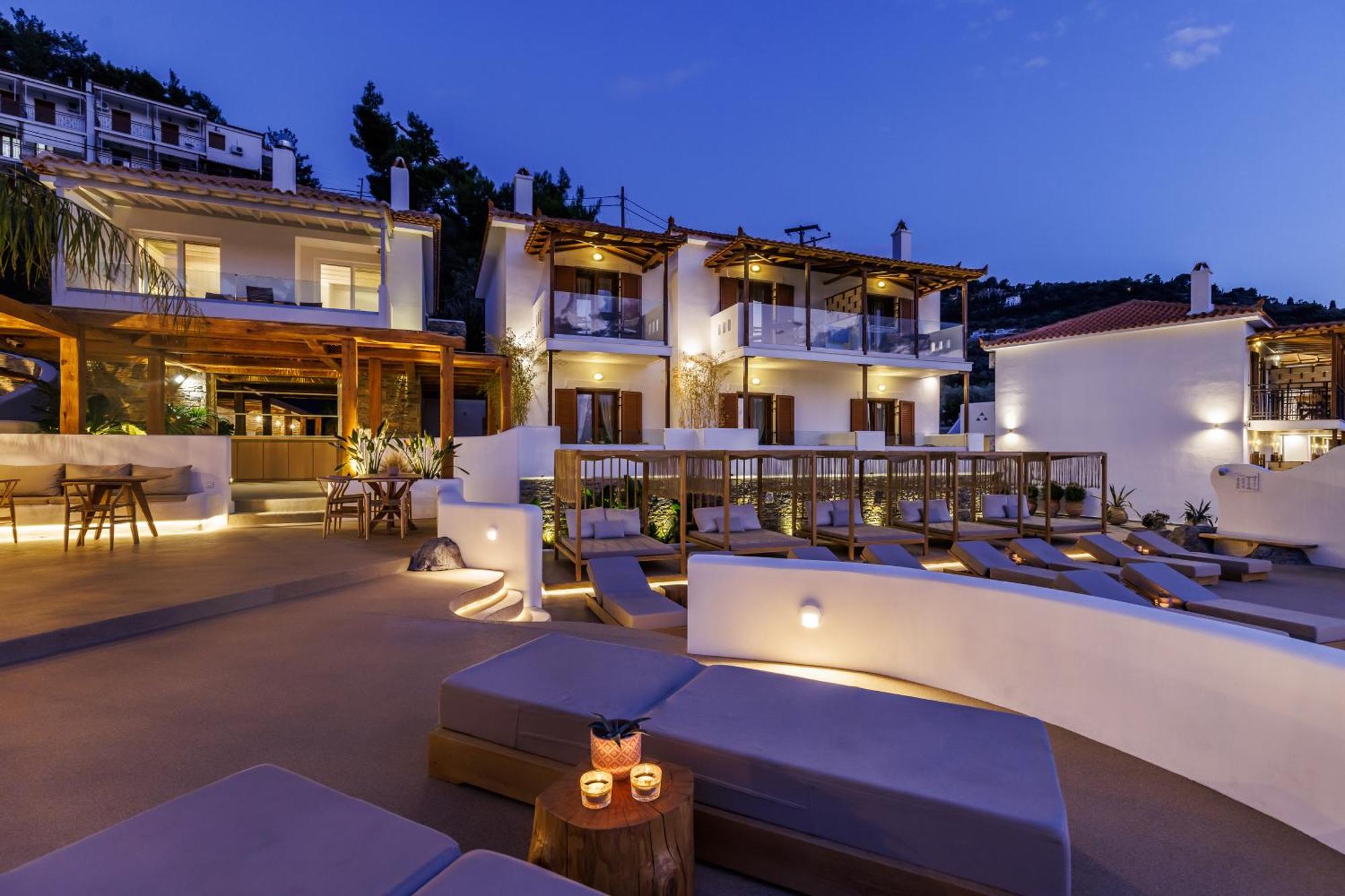 Evlalia & Aparthotel