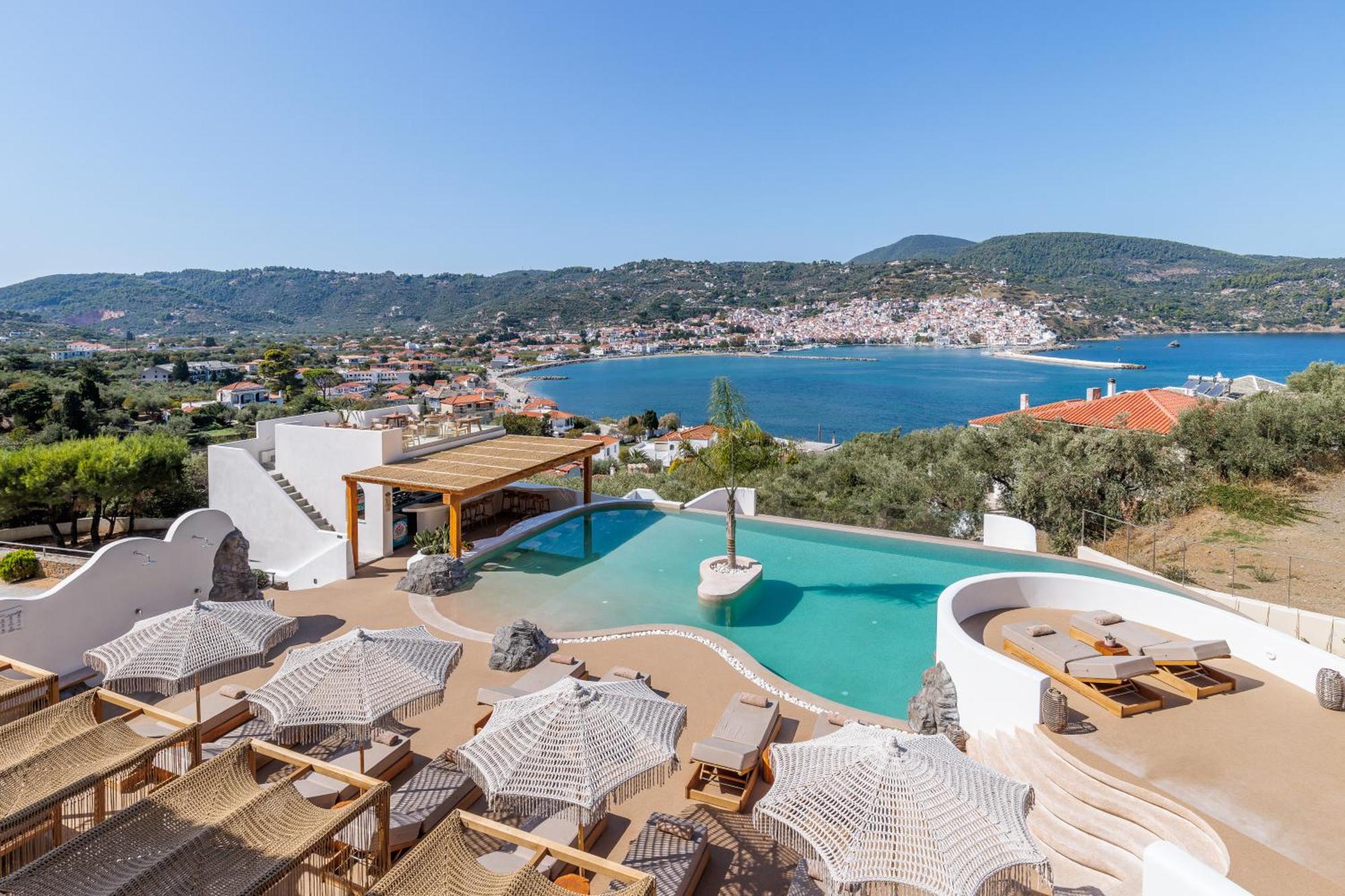 Evlalia & Aparthotel 3*